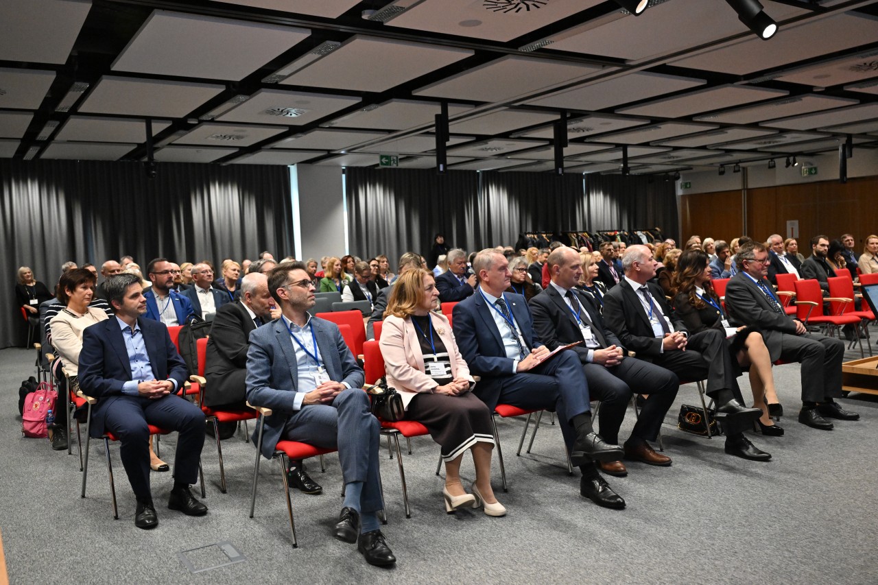 Desátá konference auditorů v prostorách NKÚ o legislativních změnách